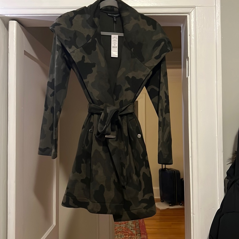WhiteHouseBlackMarket camo jacquard coat
